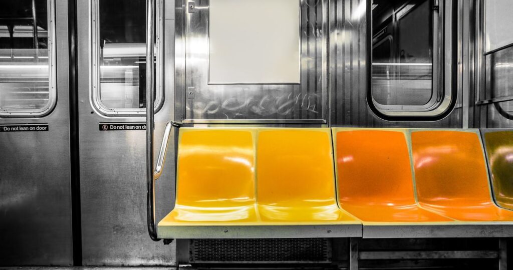 seats on the nyc subway