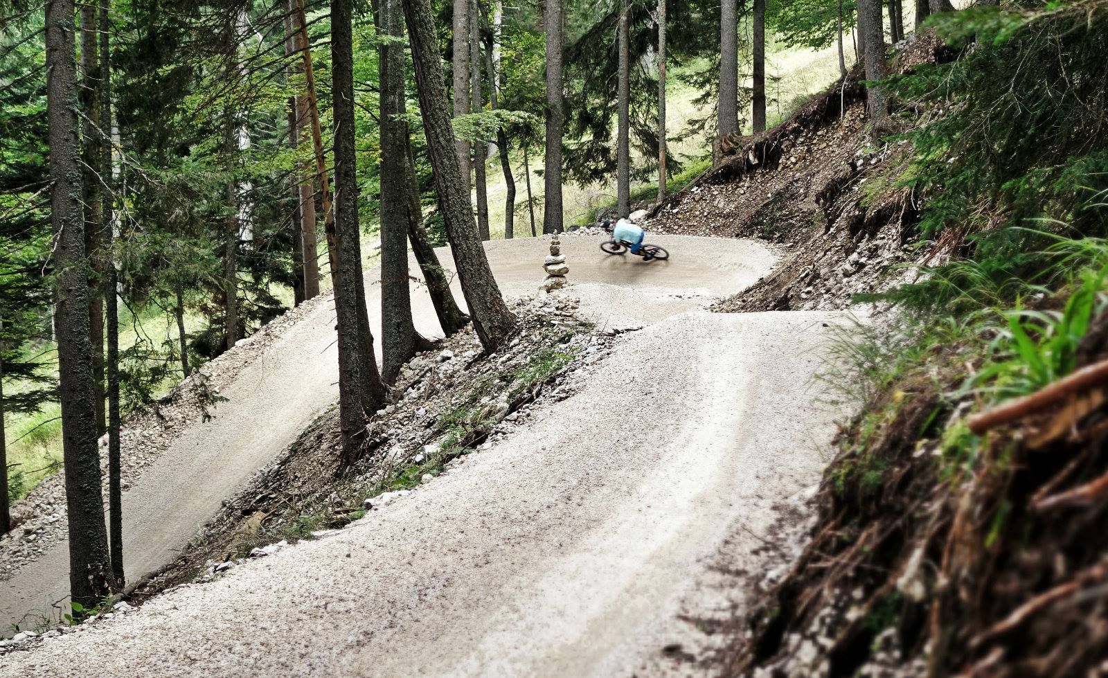 1674755910 975 10 incriveis trilhas de mountain bike para verdadeiros aventureiros
