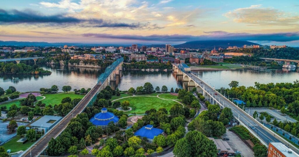 an aerial view of chattanooga, tennessee