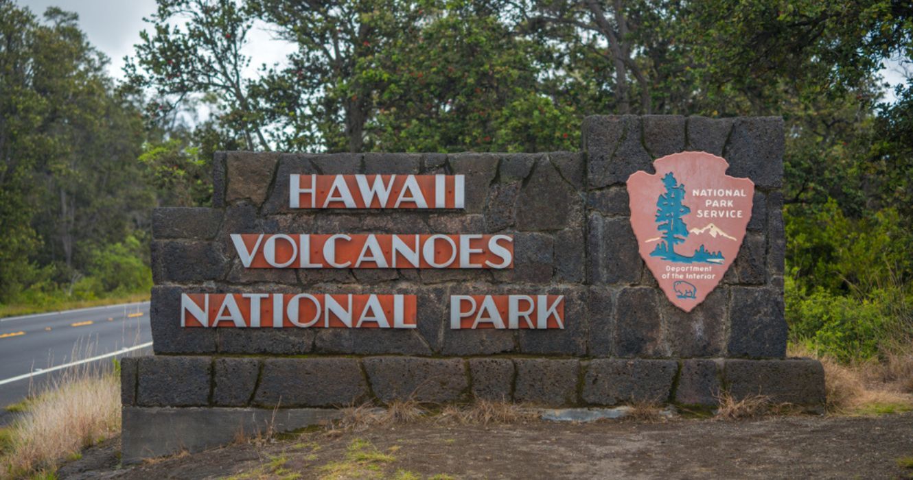 sinal para o parque nacional dos vulcões do Havaí