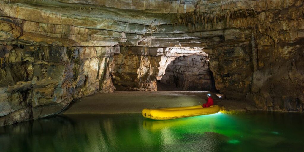 10 cavernas americanas que apenas os corajosos ousam visitar